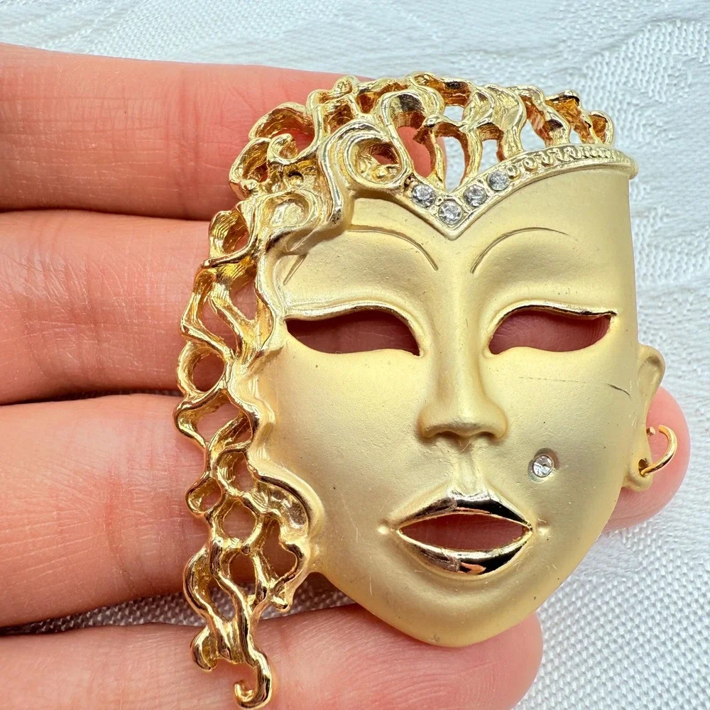 Vintage Gold Tone Theater Mask Woman Face Brooch w/ Rhinestones and Flowing Hair